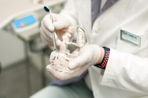 Лечение передних зубов